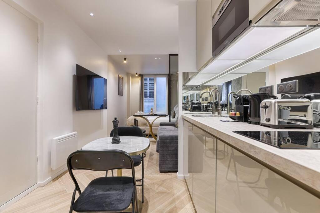 Magnifique Appartement Magenta باريس المظهر الخارجي الصورة